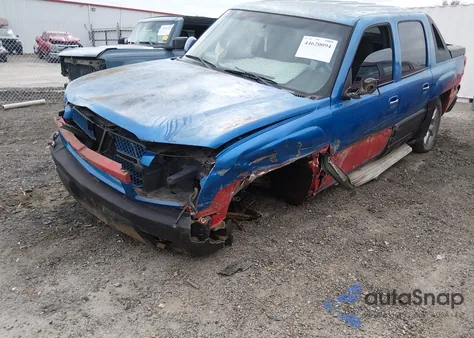 2002 Chevrolet Avalanche 1500 z USA, uszkodzony, nr VIN 3GNEC13T62G158034